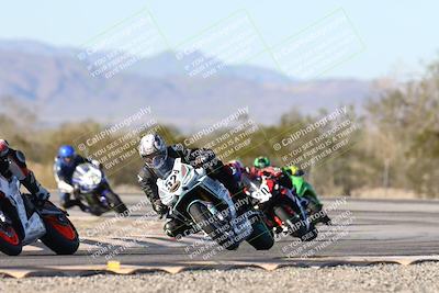 media/Dec-07-2025-CVMA (Sun) [[3e7d2de5dc]]/Race 12- Formula 40 MW and LW/